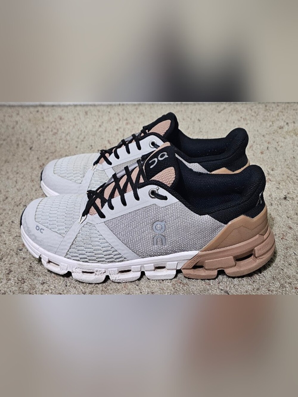 Womens On Cloudflyer Shoes Size 7.5 Glacier Rosebrown Running Sneakers - Picture 2 of 7